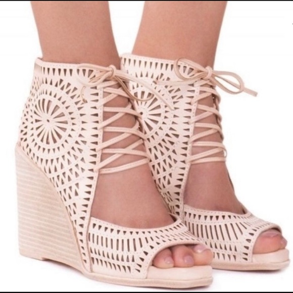 Jeffrey Campbell Shoes - Jeffrey Campbell- Rodillo high wedge in nude